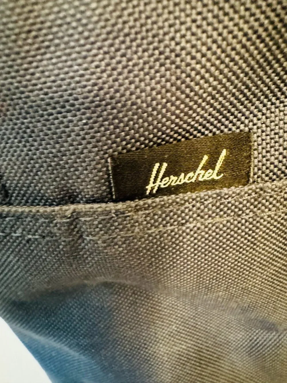 Herschel Supply Co. Settlement Backpack 23L Blue Classic Red White Striped inter